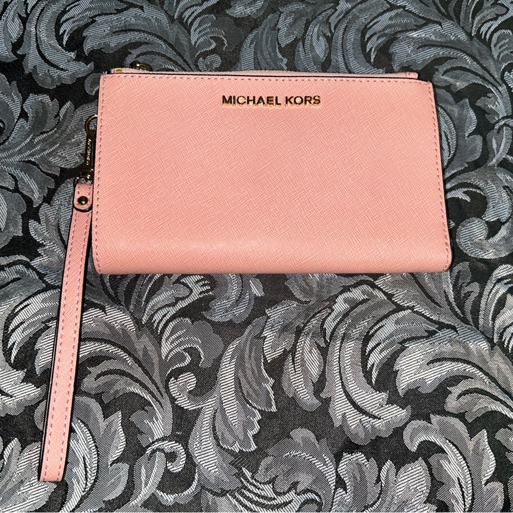 Michael Kors Jet Set Travel Double Zip Saffiano Leather Wristlet Wallet